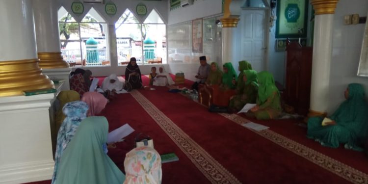 HIDMAT Muslimat NU Bone Adakan Sosialisasi Pencegahan Perkawinan Anak Usia Dini