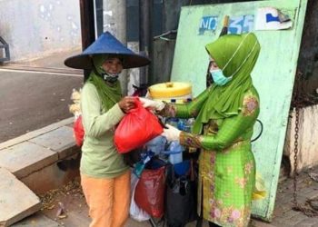 Sembako  Gratis Muslimat NU Bekasi