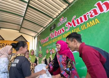 Pasar Tebus Murah, sapaan Bidang Ekonomi dan tim Amaliah Ramadan PP Muslimat NU