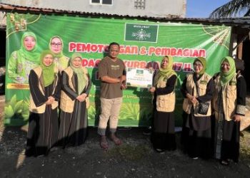 PP Muslimat NU Gelar Penyembelihan Hewan Kurban dan Salurkan kepada Warga Sekitar