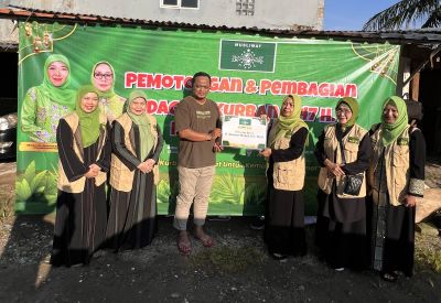 PP Muslimat NU Gelar Penyembelihan Hewan Kurban dan Salurkan kepada Warga Sekitar